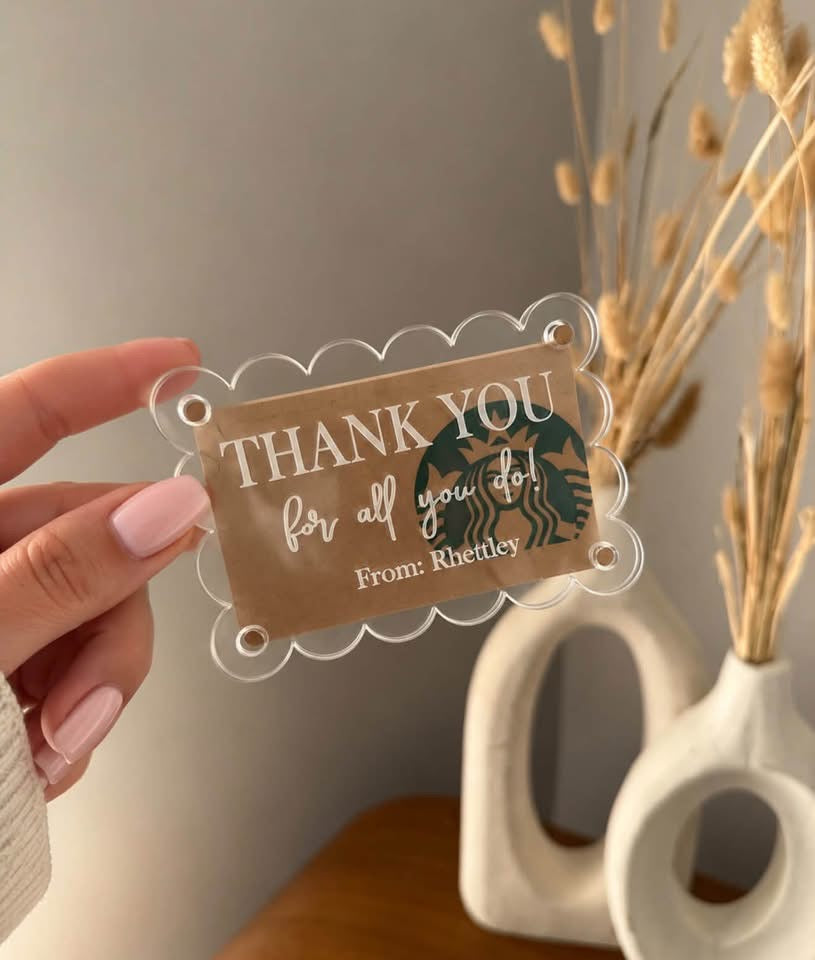 Personalized scalloped giftcard holder