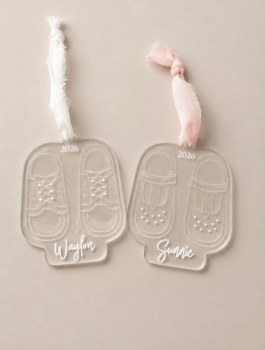 Smocked Shoe Ornament